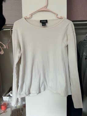 New York & Company Cream Long Sleeve Knit Top